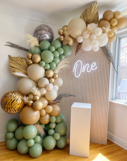 Wooden Rectangular Pedestal – Large | Rental rental in Ottawa