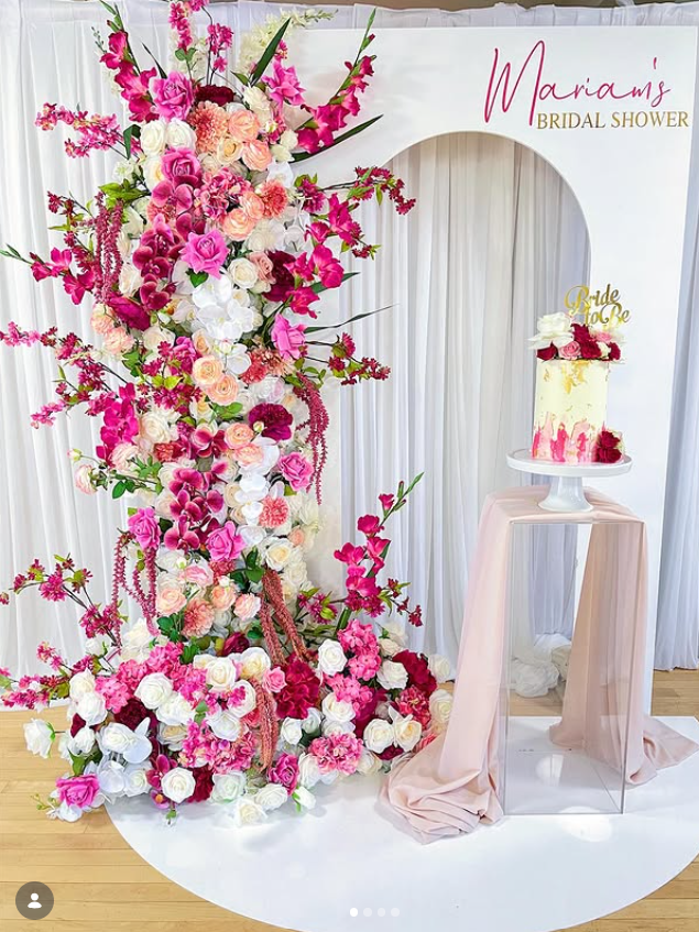 Clear Acrylic Cube Pedestal – Small | Rental rental in Ottawa