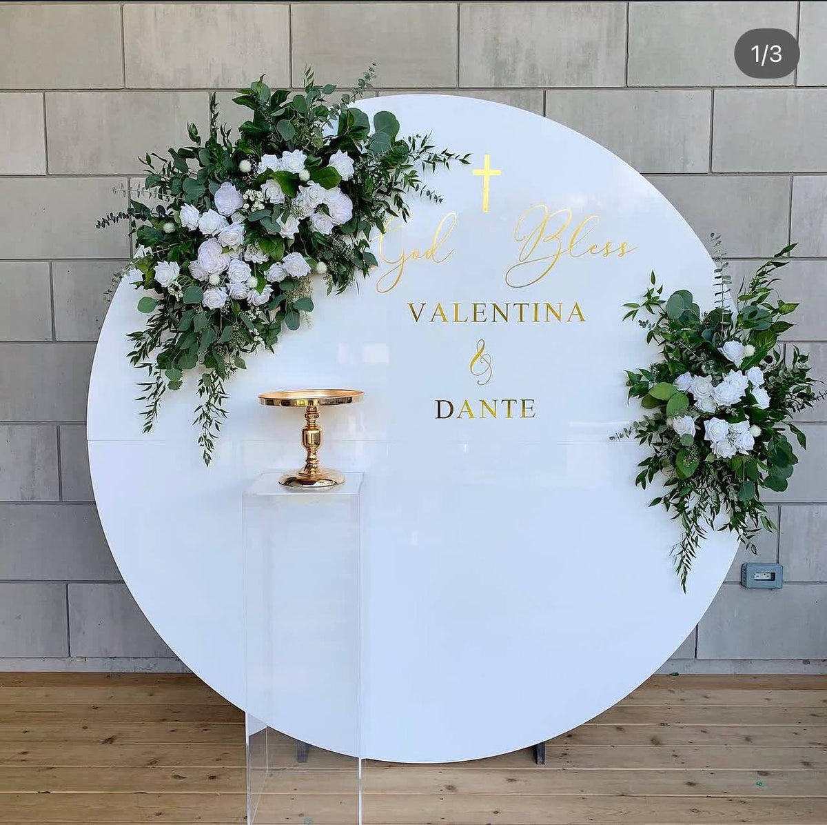 Medium Round Acrylic Backdrop rental in Ottawa